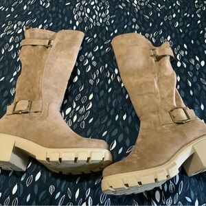 EUC once Pierre Dumas Tan Buckle Boots
